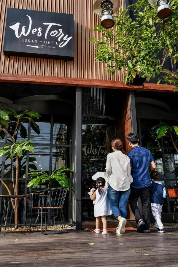 Westory Design Poshtel Hotel Kanchanaburi Exterior foto